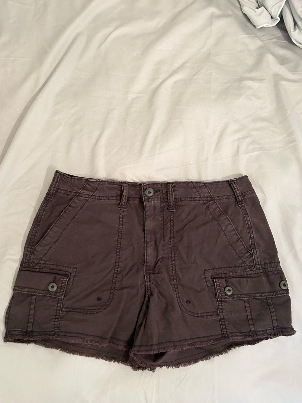 American Eagle Black 90's Boyfriend Raw Hem Cargo Shorts 6